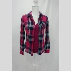 Forever 21 Magenta V-neck Tee & Arizona Jean Co button down flannel BOGO